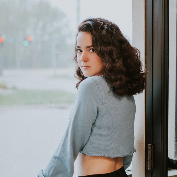 Meet your Posher, Jordan - Picture 3 of 7